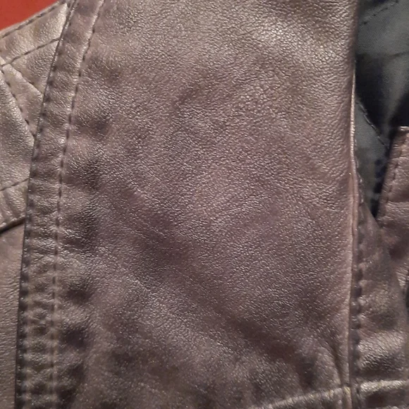 Jacket - Picture 3 of 4